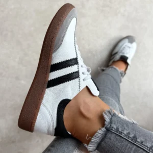 LULA 12 biało czarne trampki skóra naturalna