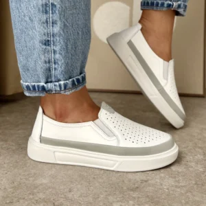 LULA 58 ultralekkie skórzane trampki slip'ony białe