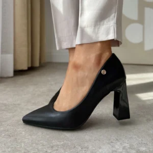 LULA 61 czarne czółenka damskie na słupku