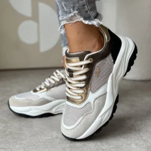 Skórzane adidasy damskie LULA 83 z materiałową wkładką i złotymi detalami