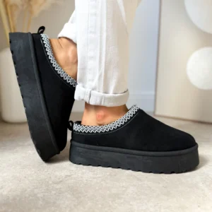 Stylowe śniegowce damskie czarne LULA 120, ocieplane, na stabilnej platformie.