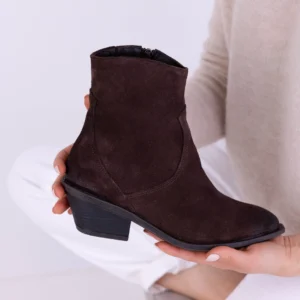 Brązowe kowbojki damskie LULA 168 z naturalnej skóry welurowej, polska produkcja, stabilny obcas 5,5 cm